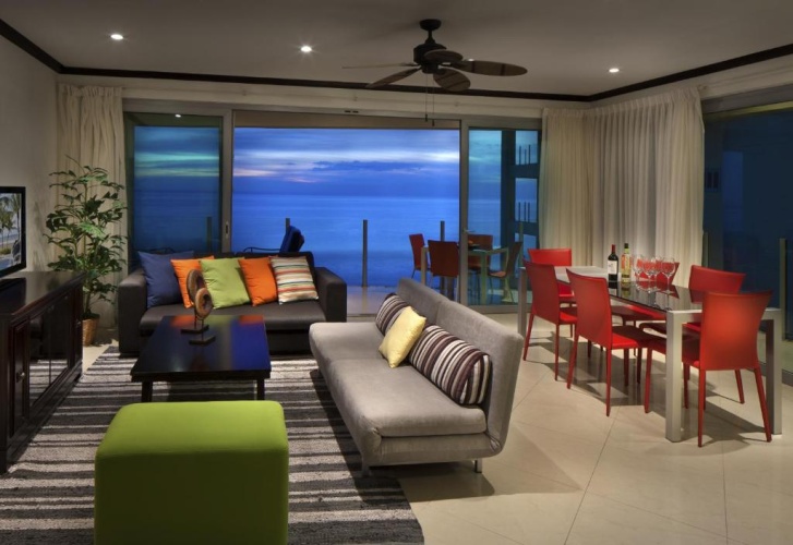 3 Bedrooms Deluxe Apartment