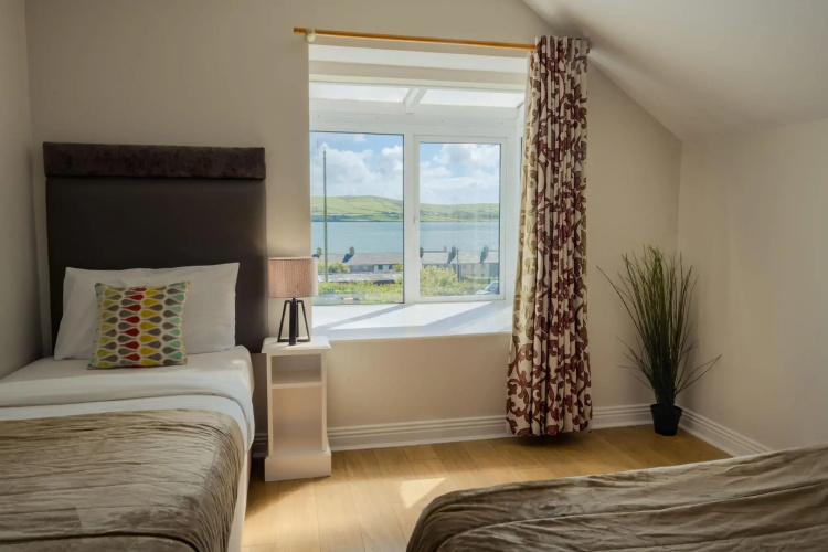 Dingle Harbour Lodge