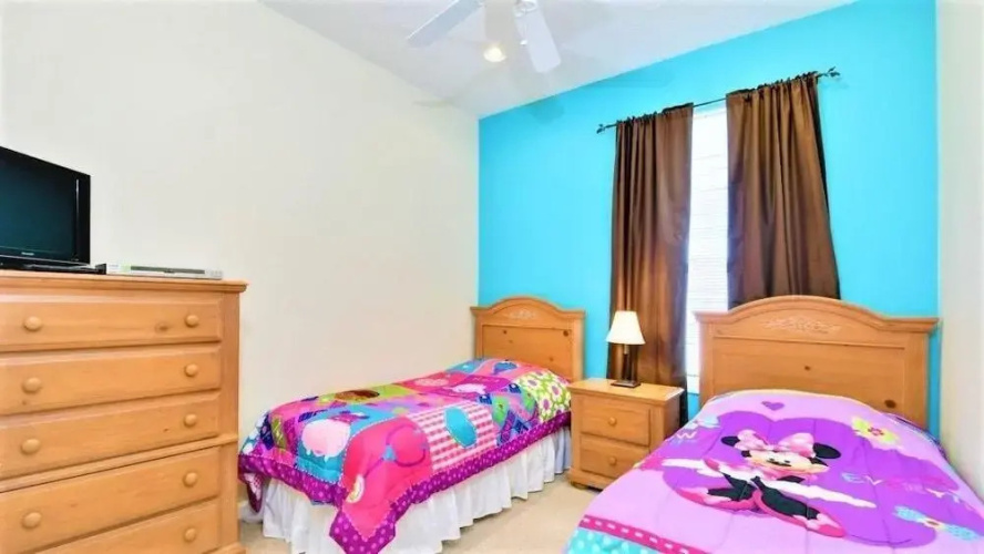 Snow White's Enchanted Villa - 4 BR Pool Home - BRM 1670
