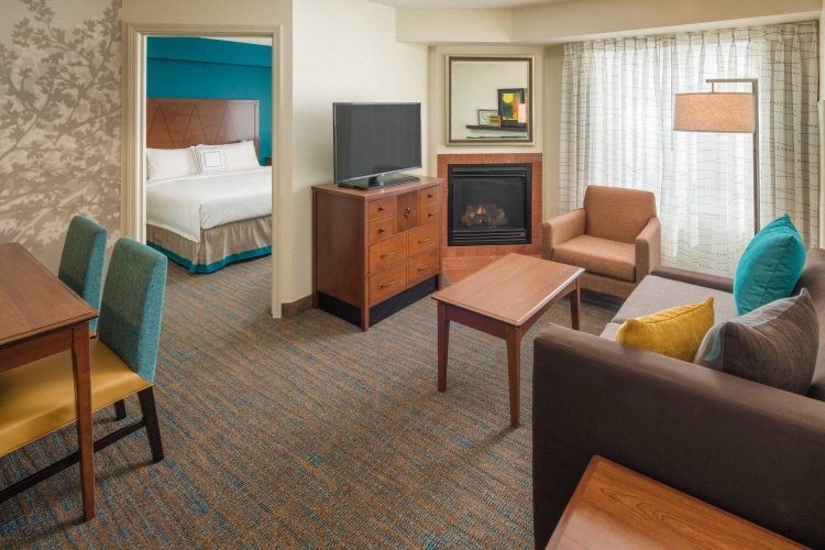 2 Bedrooms Suite