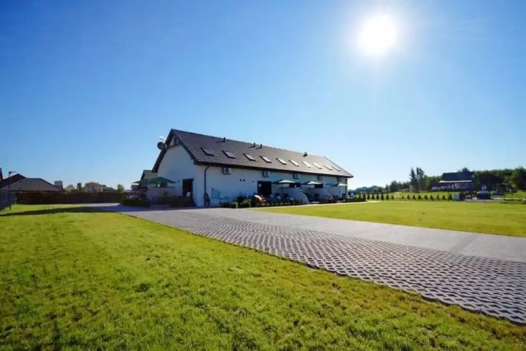 Comfortable and Spacious Holiday Home, Mielenko