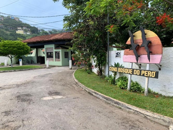 5 Bedrooms Cottage