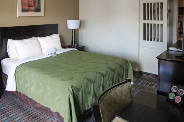 Navajo Nation Inn