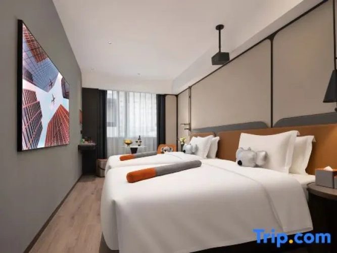 Premier Twin room