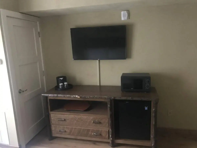 The Appy Lodge
