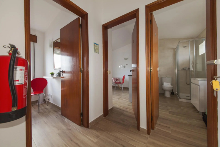 A38 - Rising Sun Top-Floor Flat