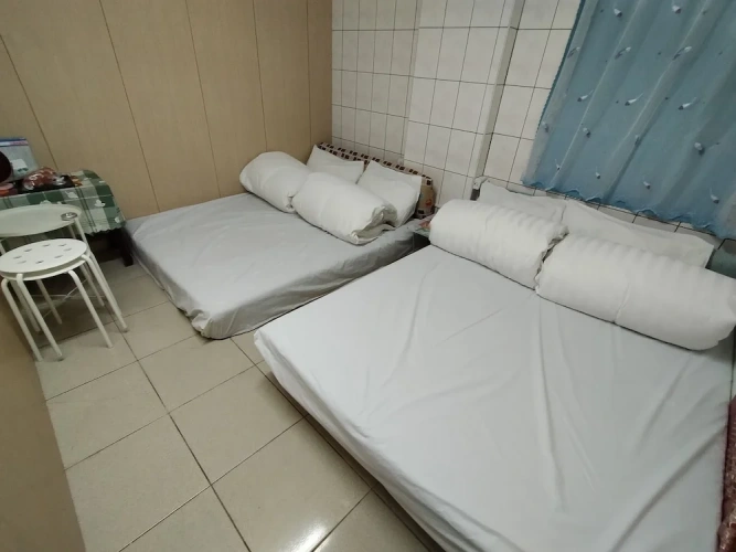 Economy Quadruple room