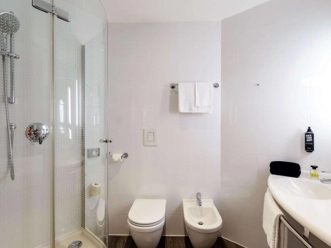 Ibis Milano Fiera photo 17