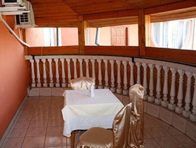 Hotel Corola