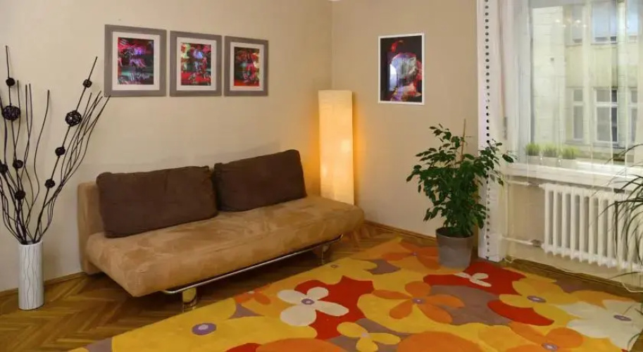 Academy Central Pro Apartman