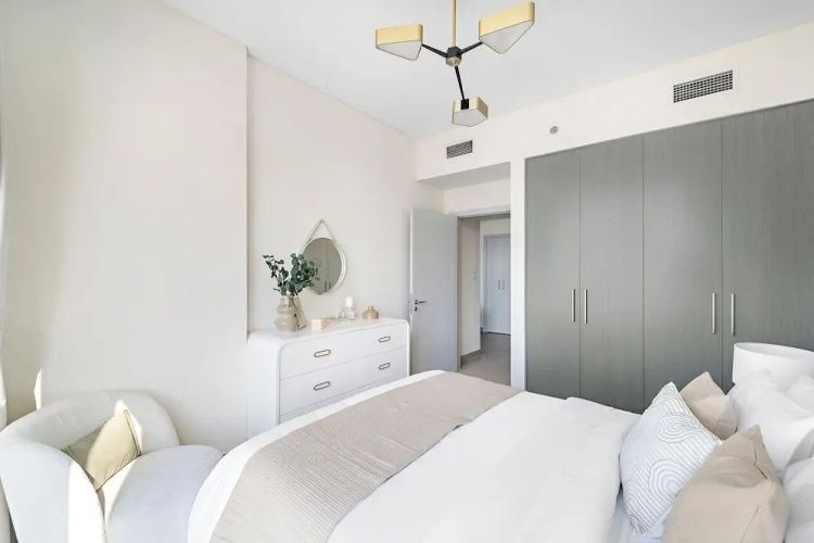 1BR 3802 Forte Tower 2