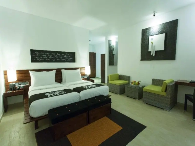 Deluxe Triple room with balcony