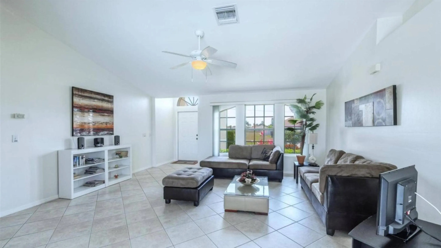 !NEW! Villa Waterview