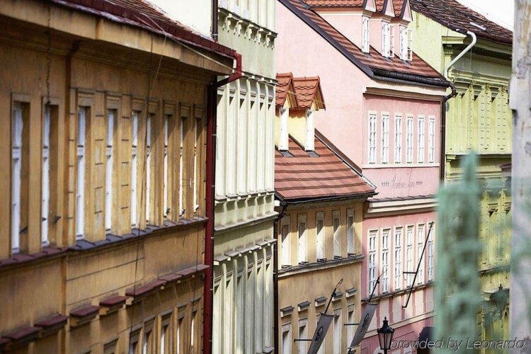 Hotel Josef Over view