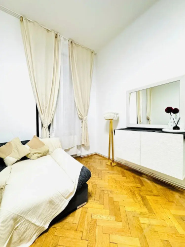 Affordable Apt Near Stadthalle