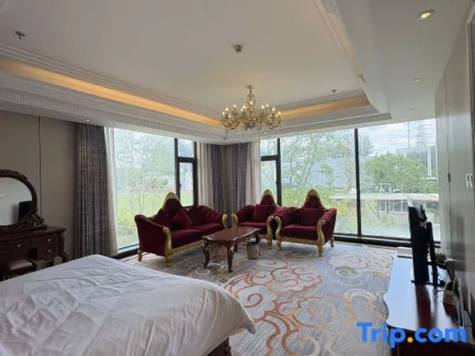 Standard room with view