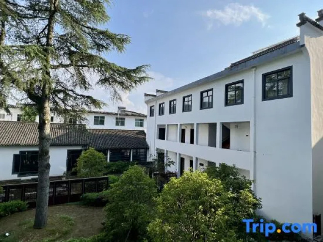Puyue Villa