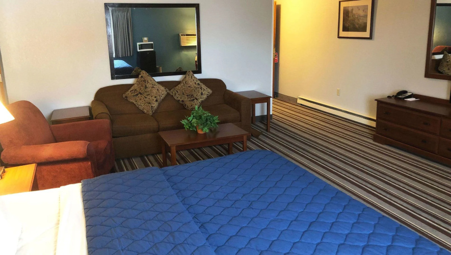 Magnuson Hotel Copper Crown