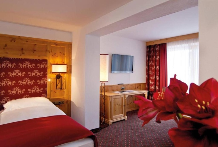 Superior Double room with balcony and with view