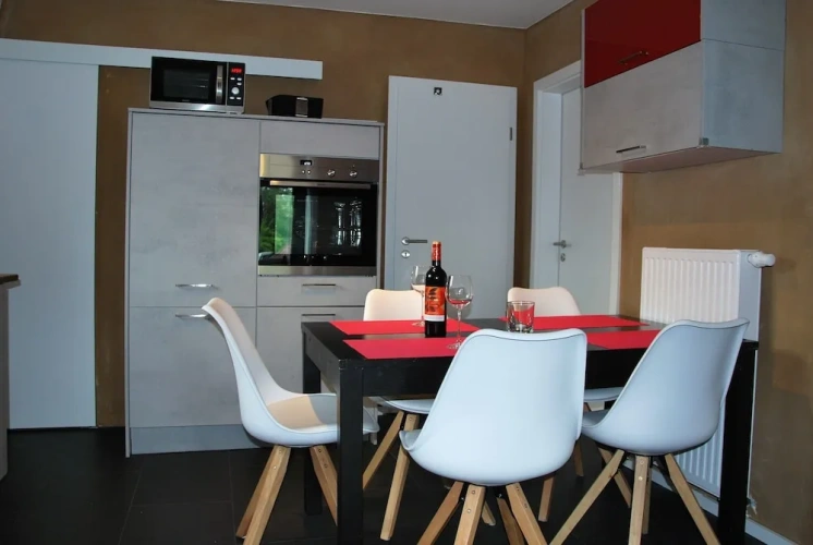 1 Bedroom Apartment with balcony