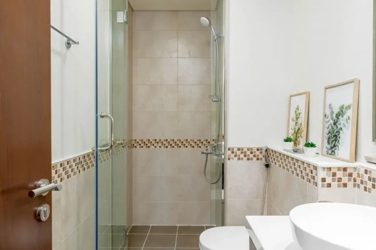 Pristine 1 BR at Reva Residences