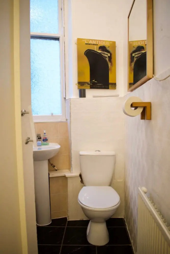 1 Bedroom Property in Leith