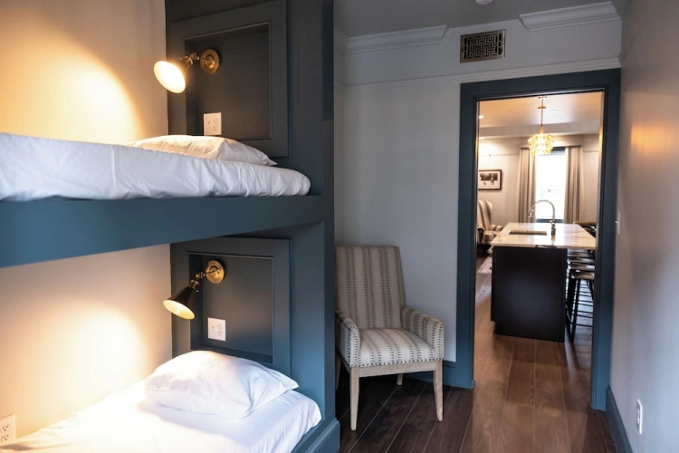 Guest rooms