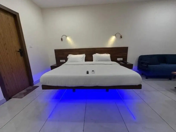 Hotel 36 West Inn