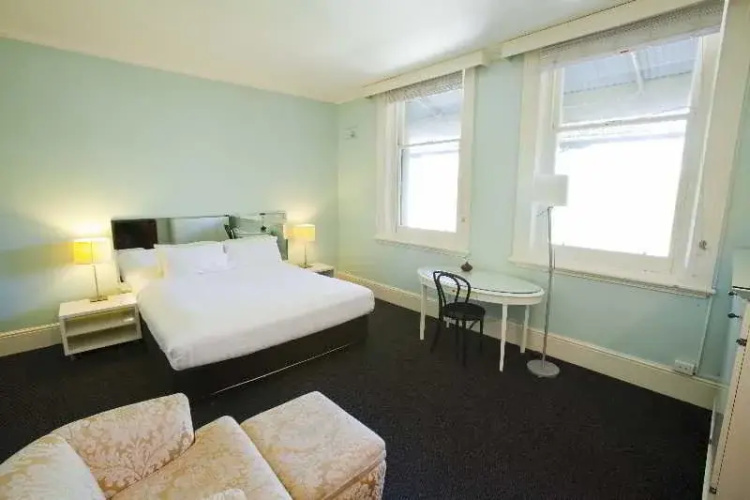 The Albany Hotel