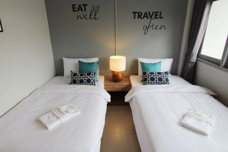 Rajthani Hotel
