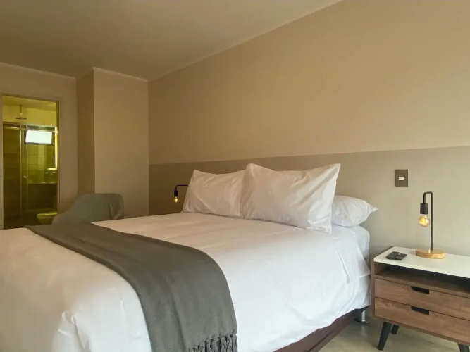 w Magnificent 3BR w Balcony in San Isidro