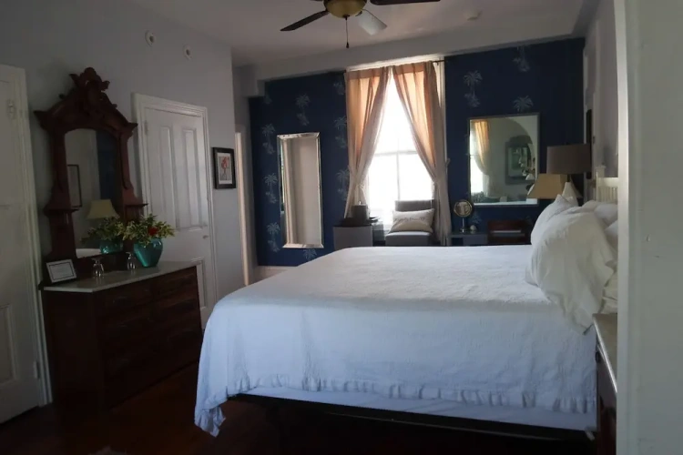 2 Bedrooms Suite