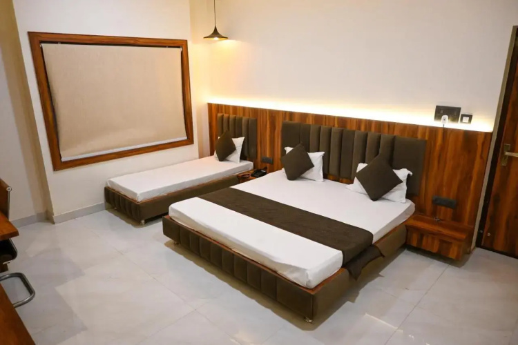 Kedar Dham Hotel