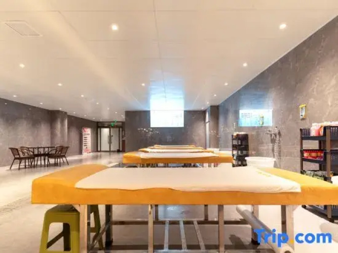 Yougu Hotel (Baoding Red Star Macalline)