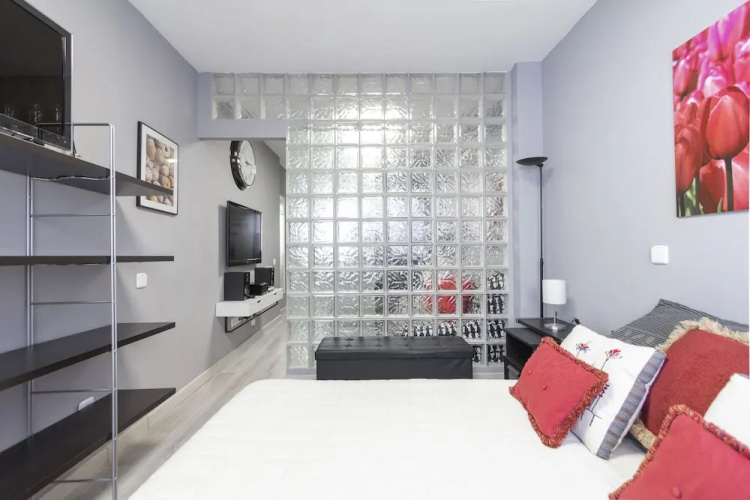 Rentalis Gran Via Chueca