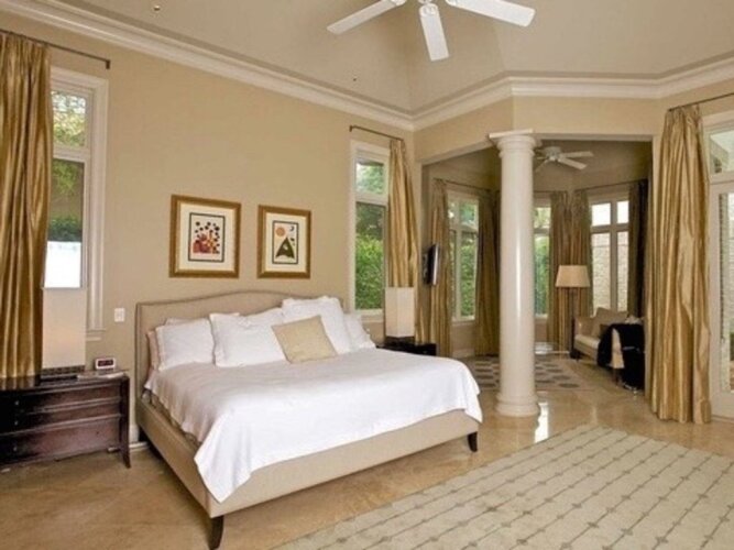 Brassie Bnd By RedawningOver view