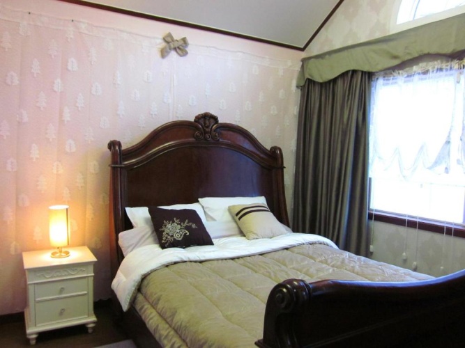 2 Bedrooms Cottage