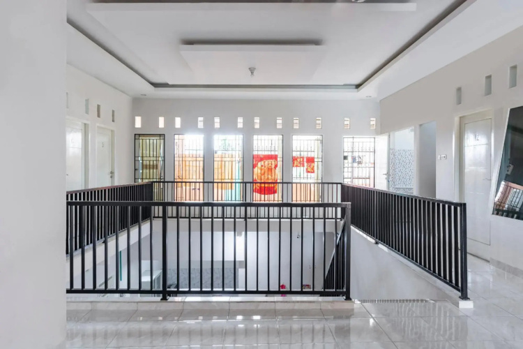 OYO 2898 Kost Irfani