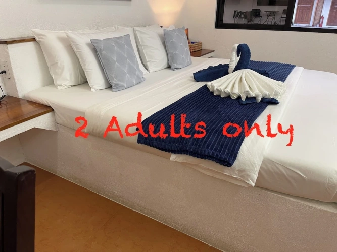 Deluxe Double room with pool view
