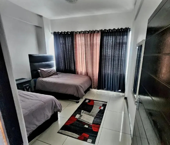 Beachurst Apartment