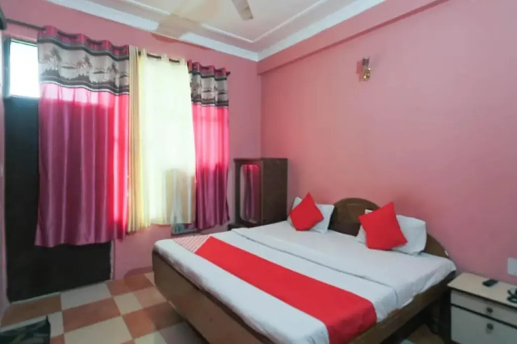 Hotel Alfa by Oyo