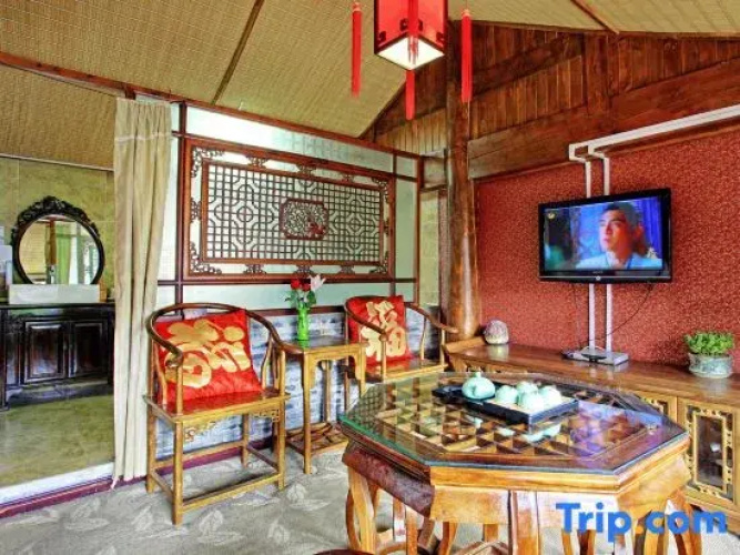 Fuhuaju Inn