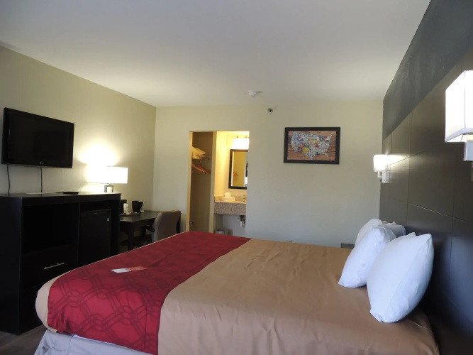 Econo Lodge Freeport - Brunswick Area
