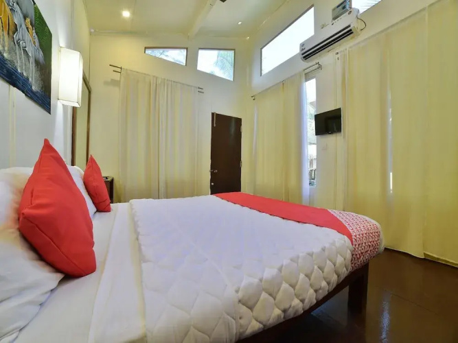 OYO 27964 Diva Bungalows