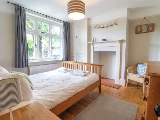 Samphire House