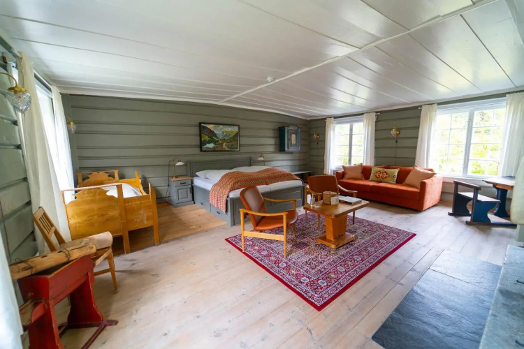 Røisheim Hotell og Skysstasjon