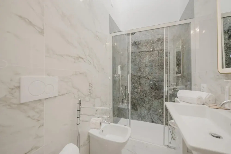 Santo Stefano Palace Suite 3