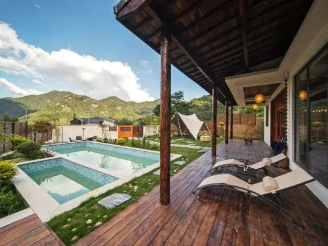 Jiuwei Homestay