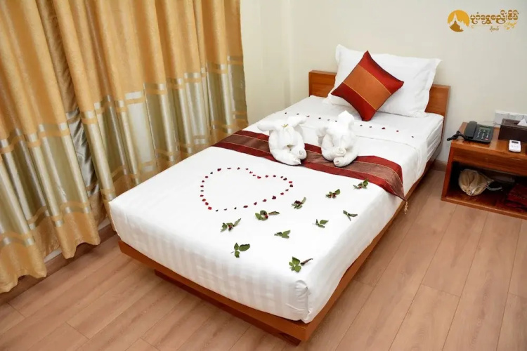 Bagan Shwe See Sein Hotel