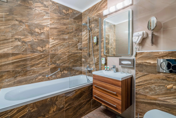 Best Western Plus Celebrity Suites photo 10